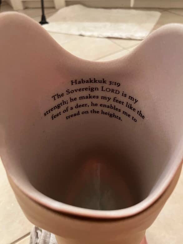 Prosthetic leg with with quote inscribed on the inside